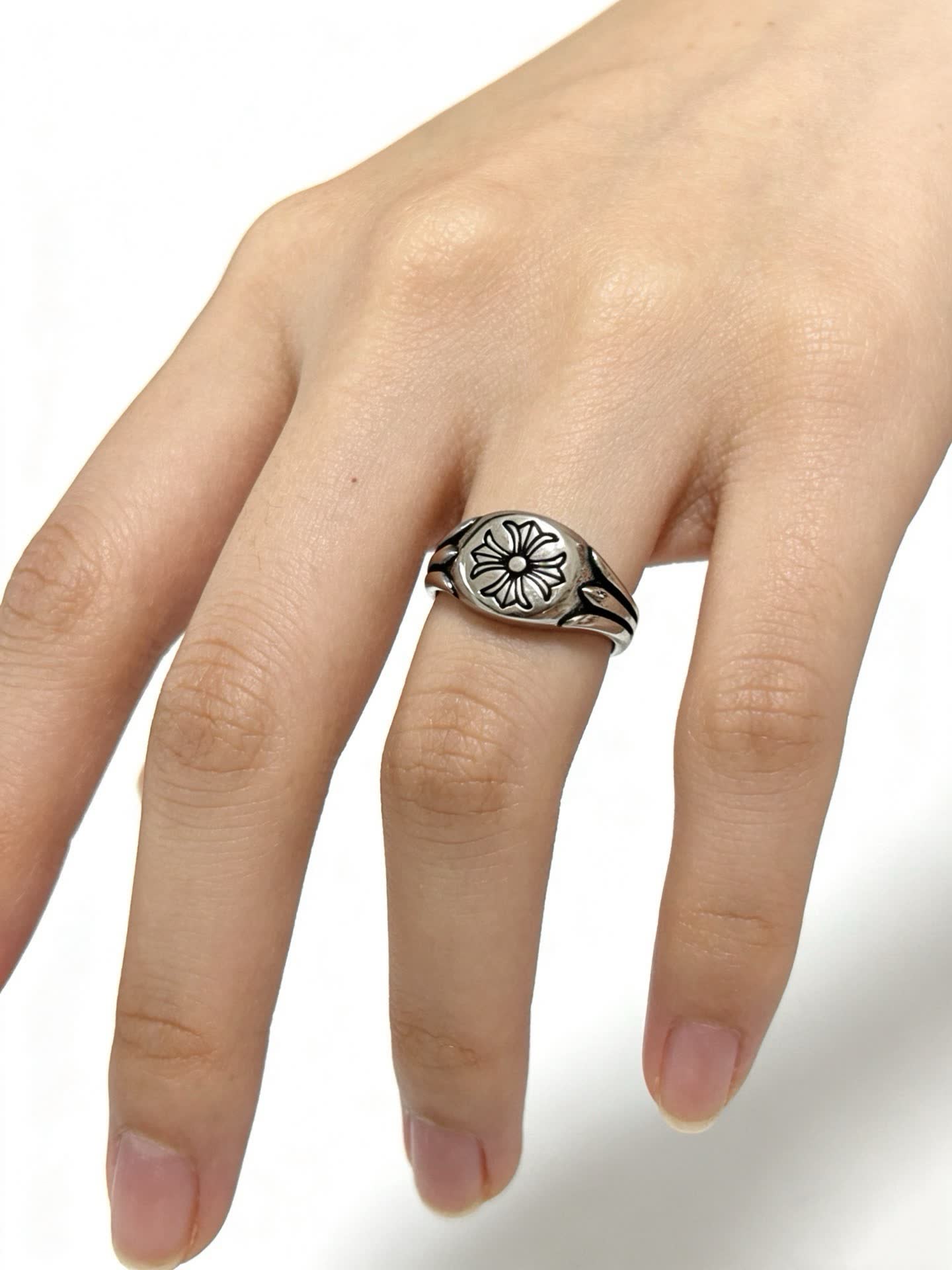 Chrome Hearts 925 Sterling Silver Ring with Flower Design